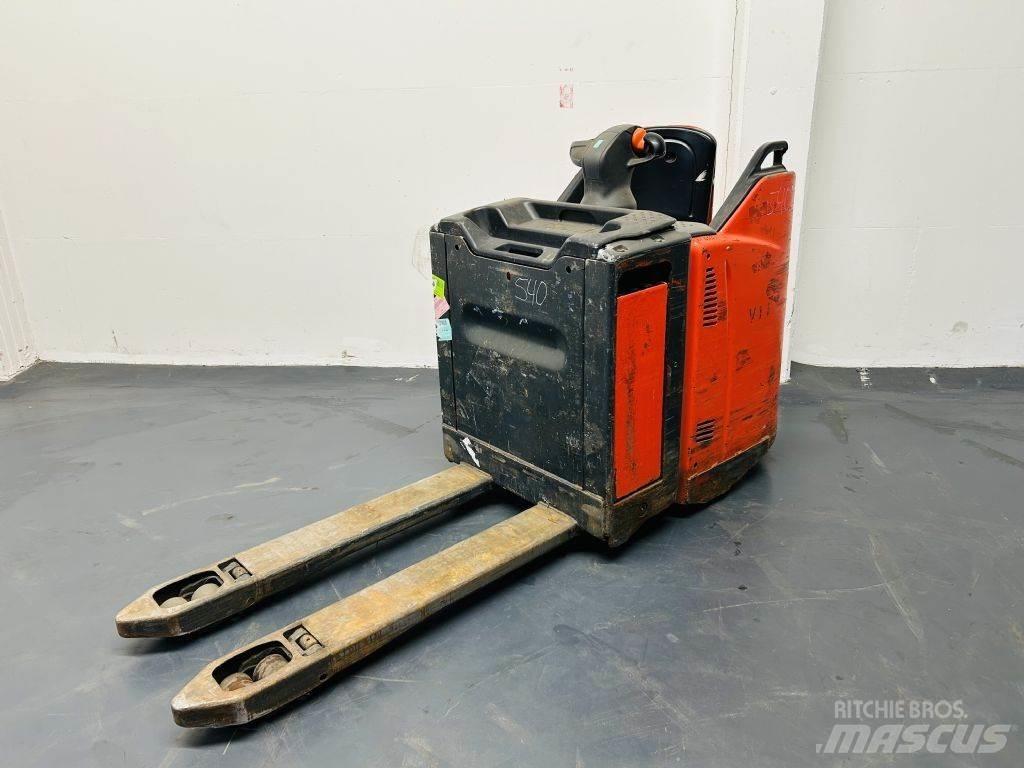 Linde T20SP Samopogonski ročni viličarji