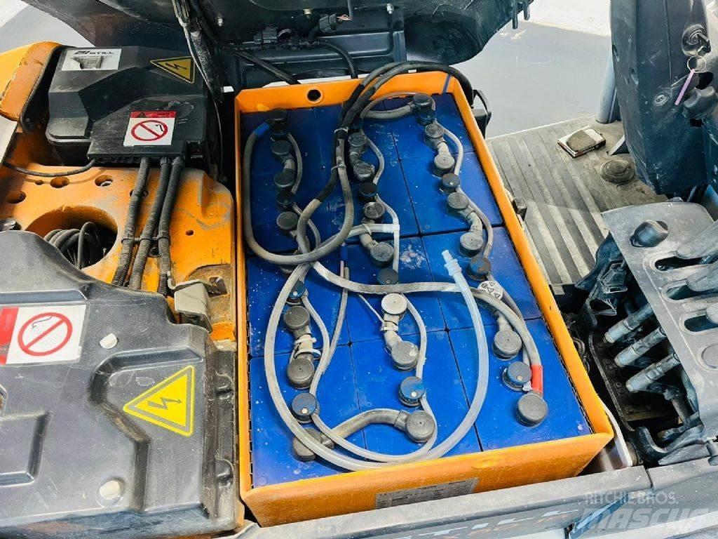 Still RX50-15 Električni viličarji