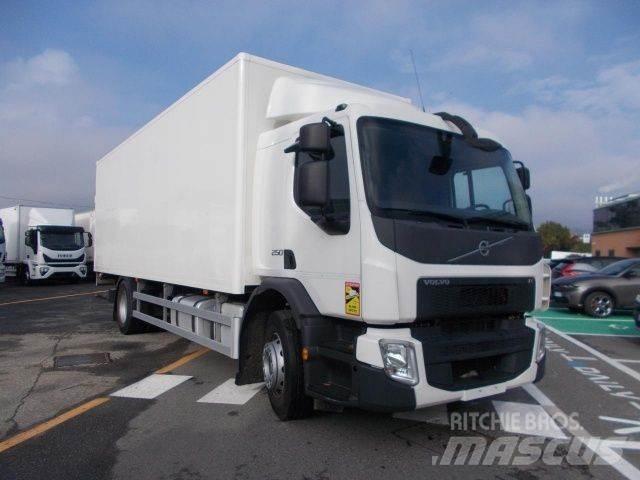 Volvo FE250 Tovornjaki zabojniki