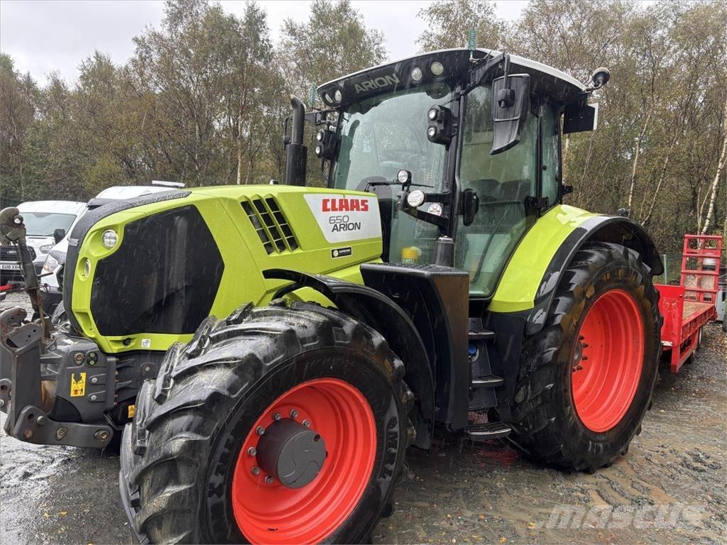 CLAAS ARION 650 Traktorji