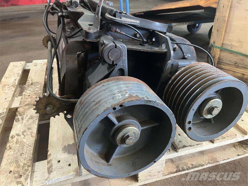 CLAAS CORN CRACKER Kmetijstvo - drugo