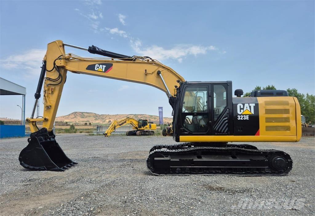CAT 323ELN Bagri goseničarji