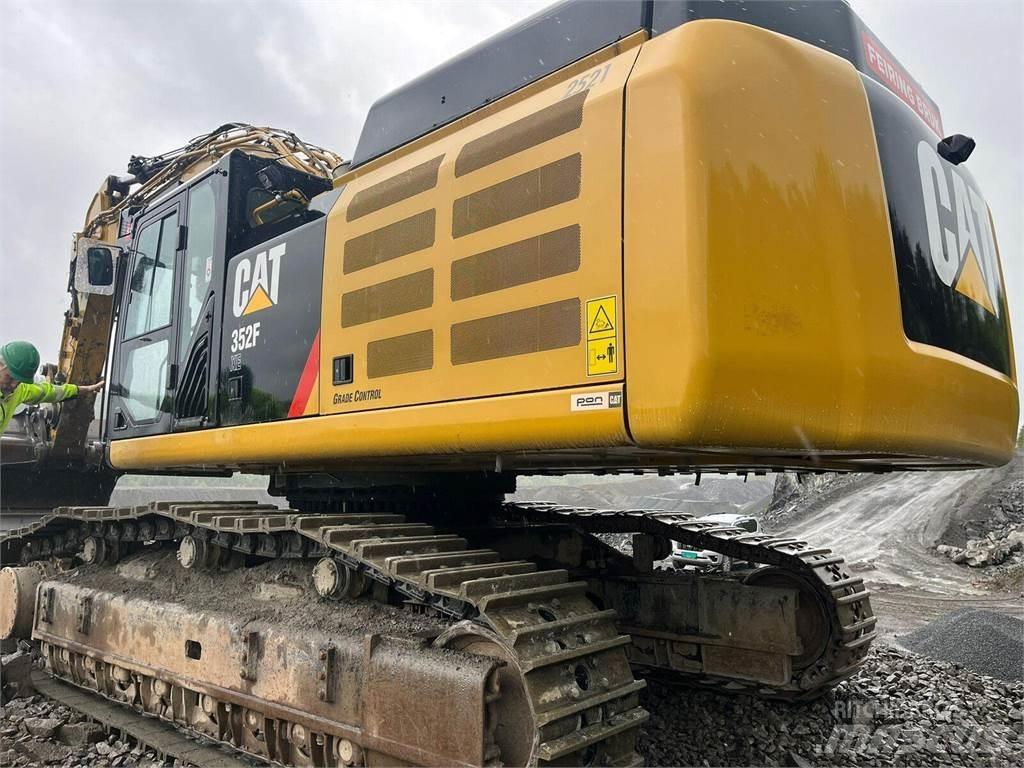 CAT 352F XE Bagri goseničarji