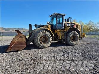 CAT 966M Kolesni nakladalci