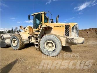 Volvo L180F Kolesni nakladalci