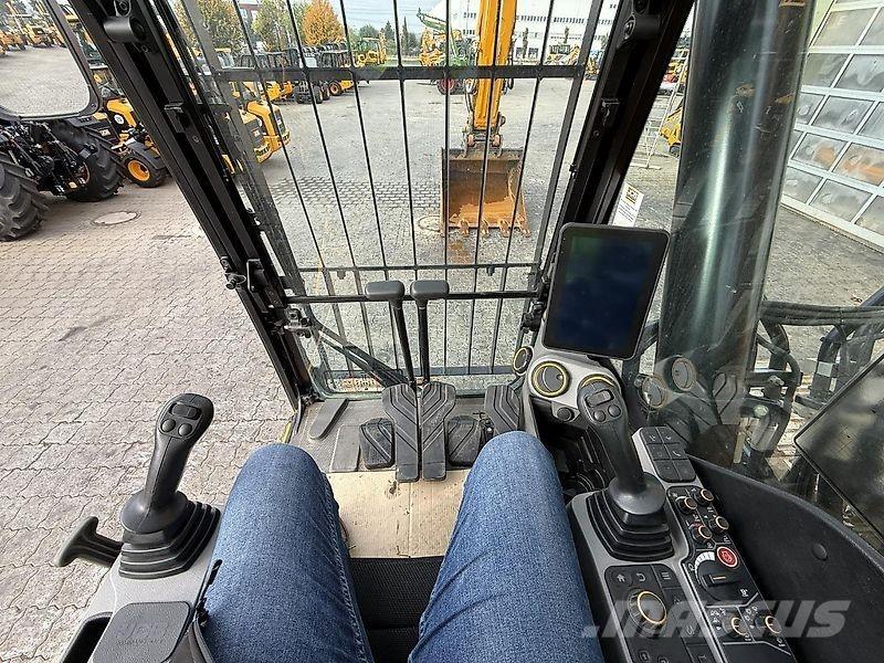 JCB 370X Bagri goseničarji
