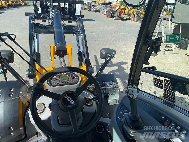 JCB 409 Kolesni nakladalci