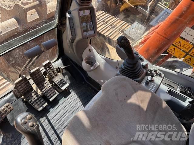Hitachi ZX210-6 Bagri goseničarji