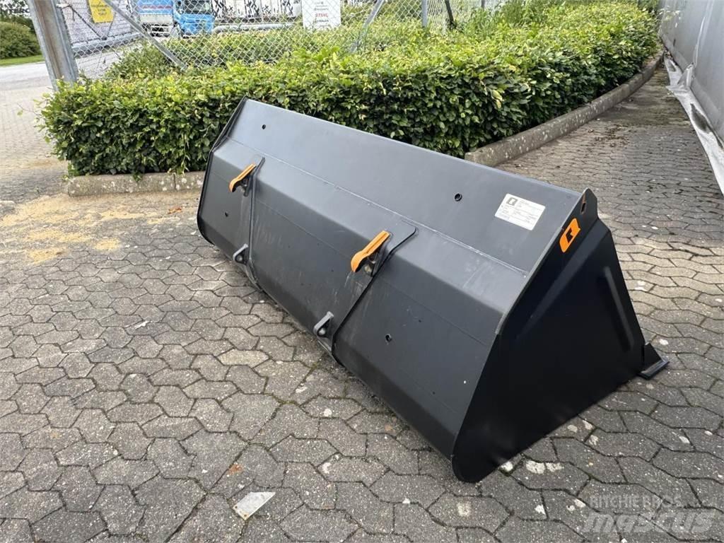 Ålö VL 225 SKOVL Čelni nakladalci in kopači