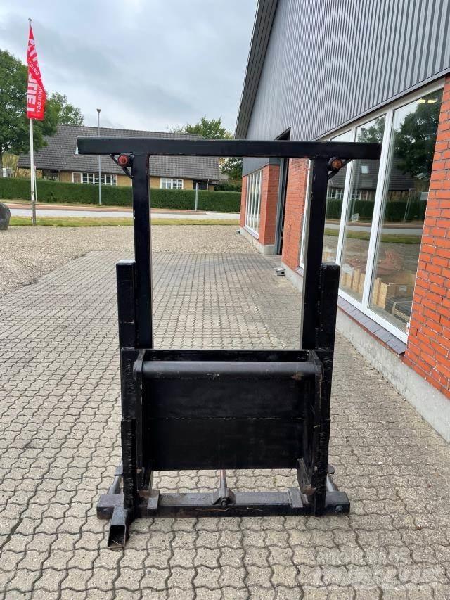  BALLESPYD T/BOBCAT Prijemala za bale