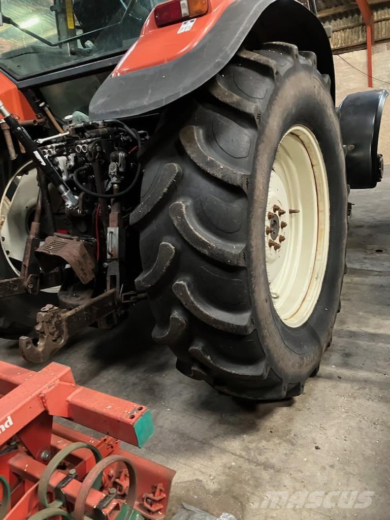 BKT 520/70R38 Gume, kolesa in platišča