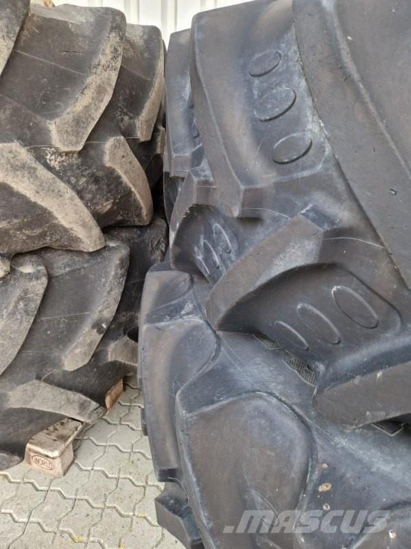 BKT 520/85R42 Gume, kolesa in platišča
