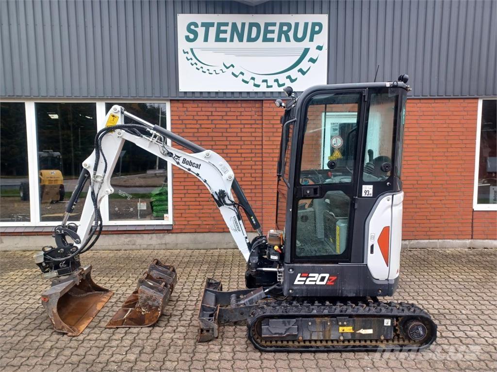 Bobcat E20 Mini bagri <7t