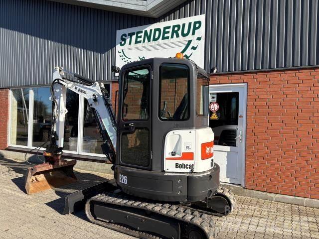 Bobcat E26 Mini nakladalci