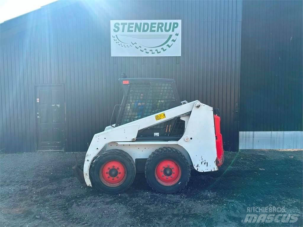 Bobcat S130 Mini nakladalci