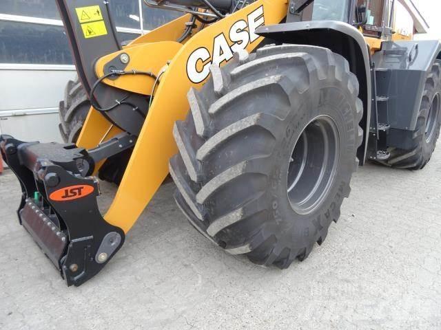 Case IH 721G Kolesni nakladalci