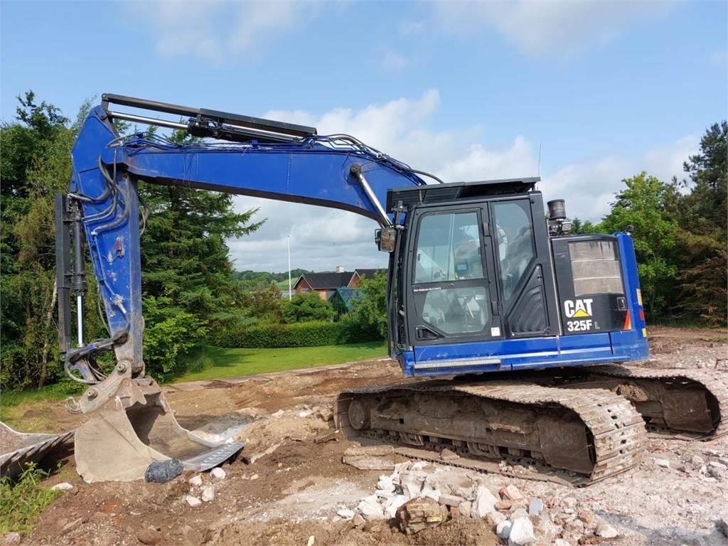 CAT 325F Bagri goseničarji