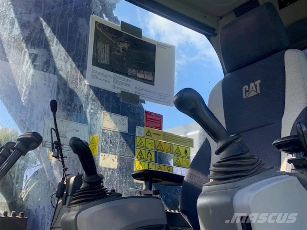 CAT 325F Bagri goseničarji