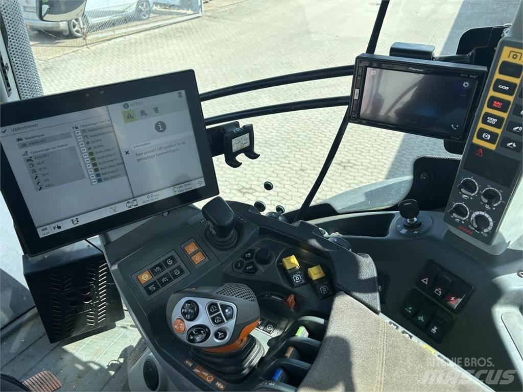 CLAAS AXION 870 Traktorji
