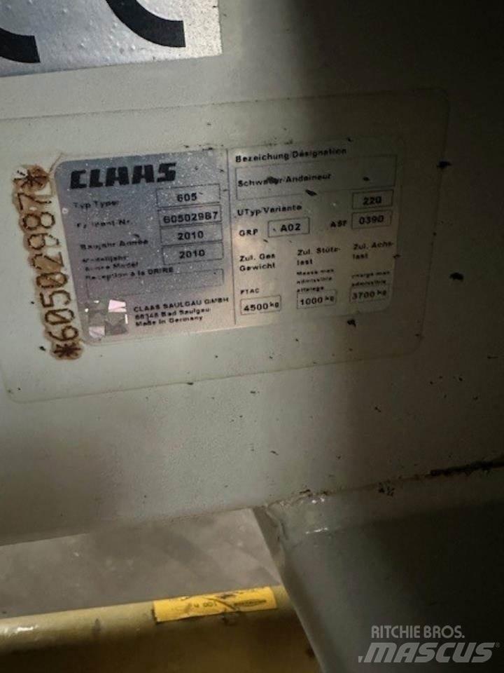 CLAAS LINER 3000 Obračalniki in zgrabljalniki