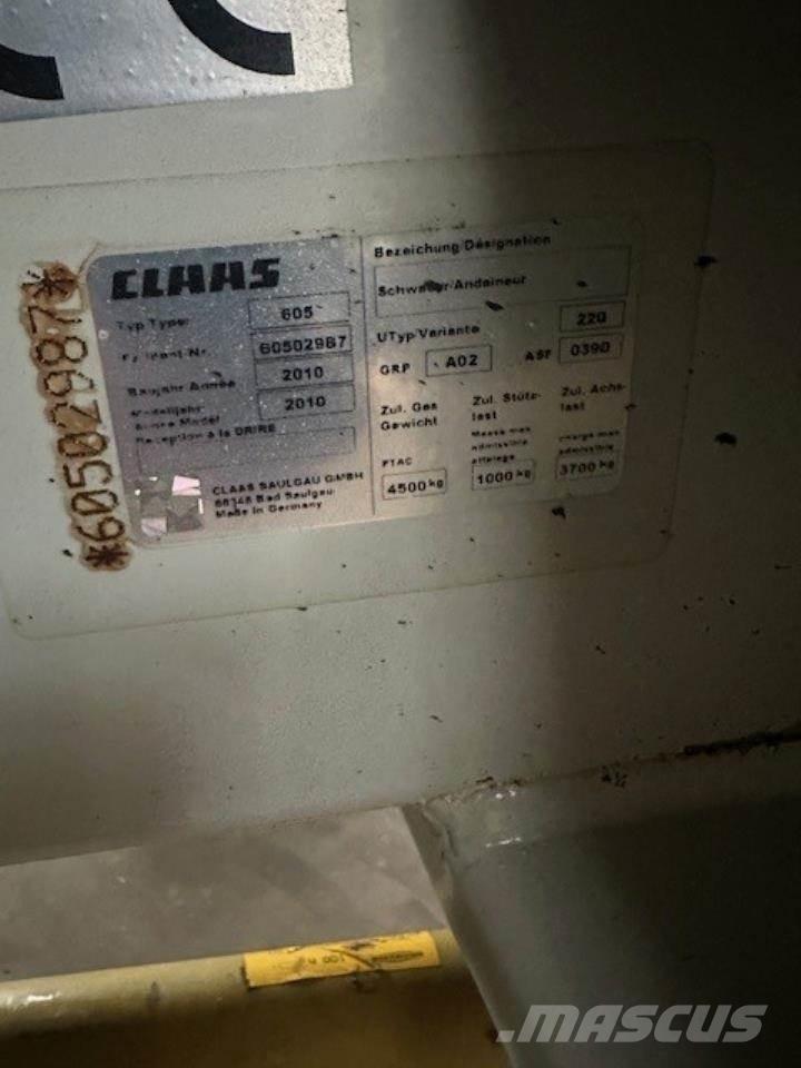 CLAAS LINER 3000 Obračalniki in zgrabljalniki