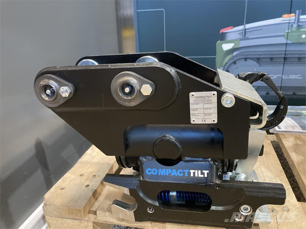  COMPACTTILT Mini bagri <7t