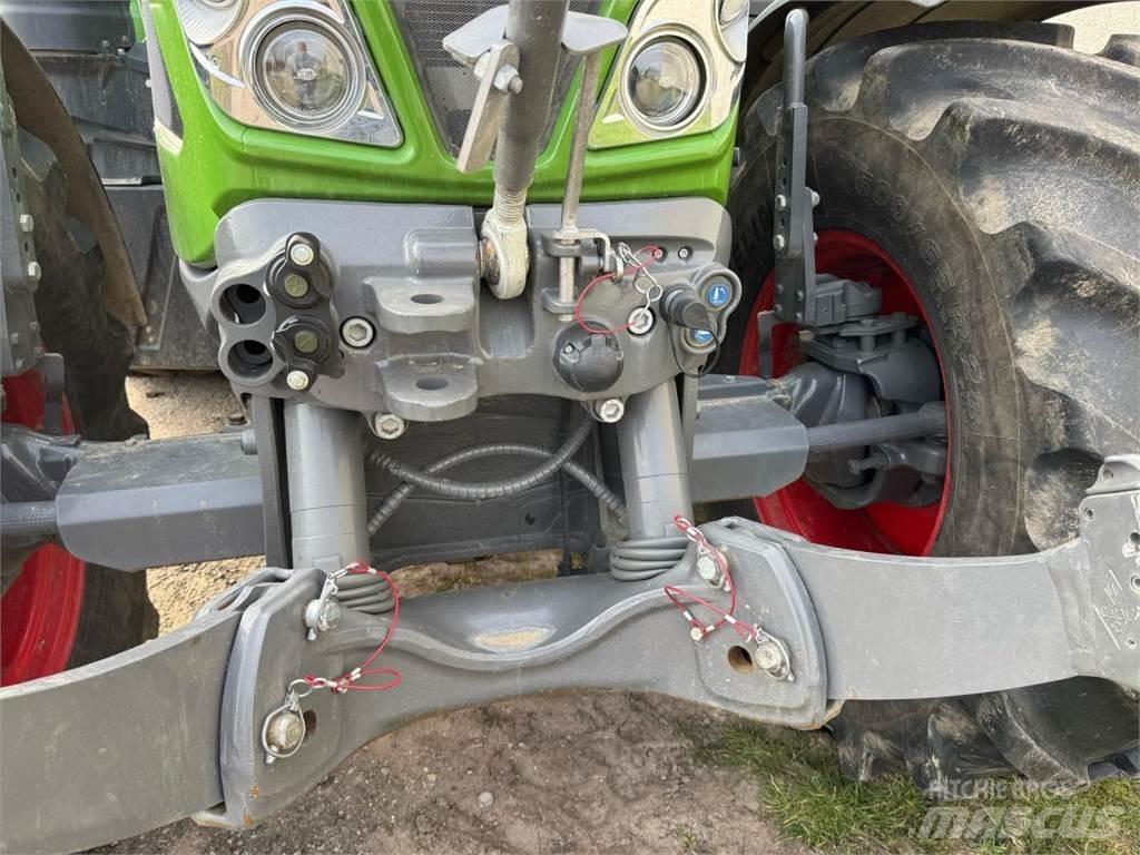 Fendt 724 Traktorji