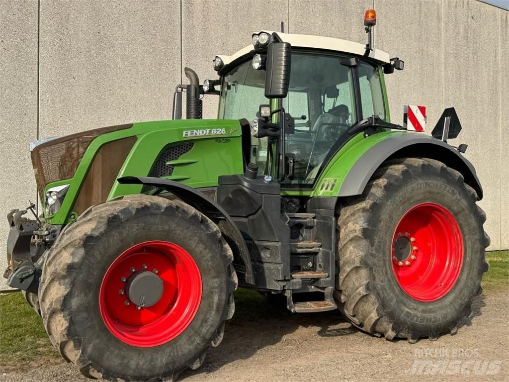 Fendt VARIO 828 Traktorji