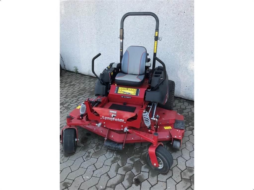Ferris ZT 3200 Manjši traktorji