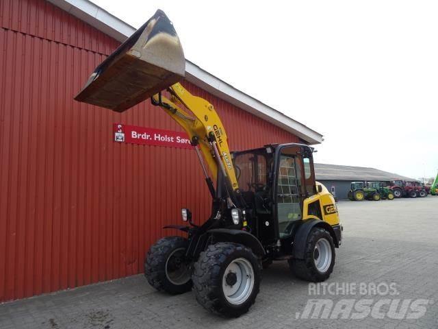 Gehl 650 Mini nakladalci