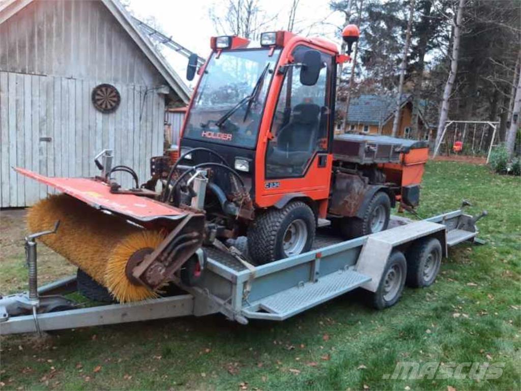 Holder C2.34 Vozila za prevoz delovne opreme