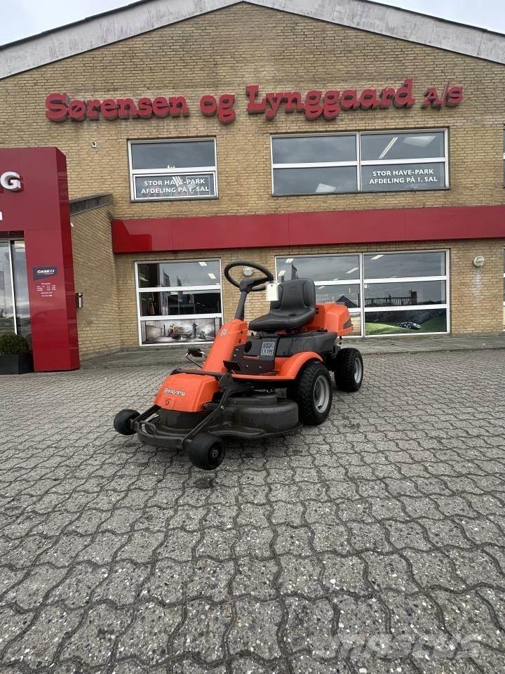 Husqvarna R13C Manjši traktorji
