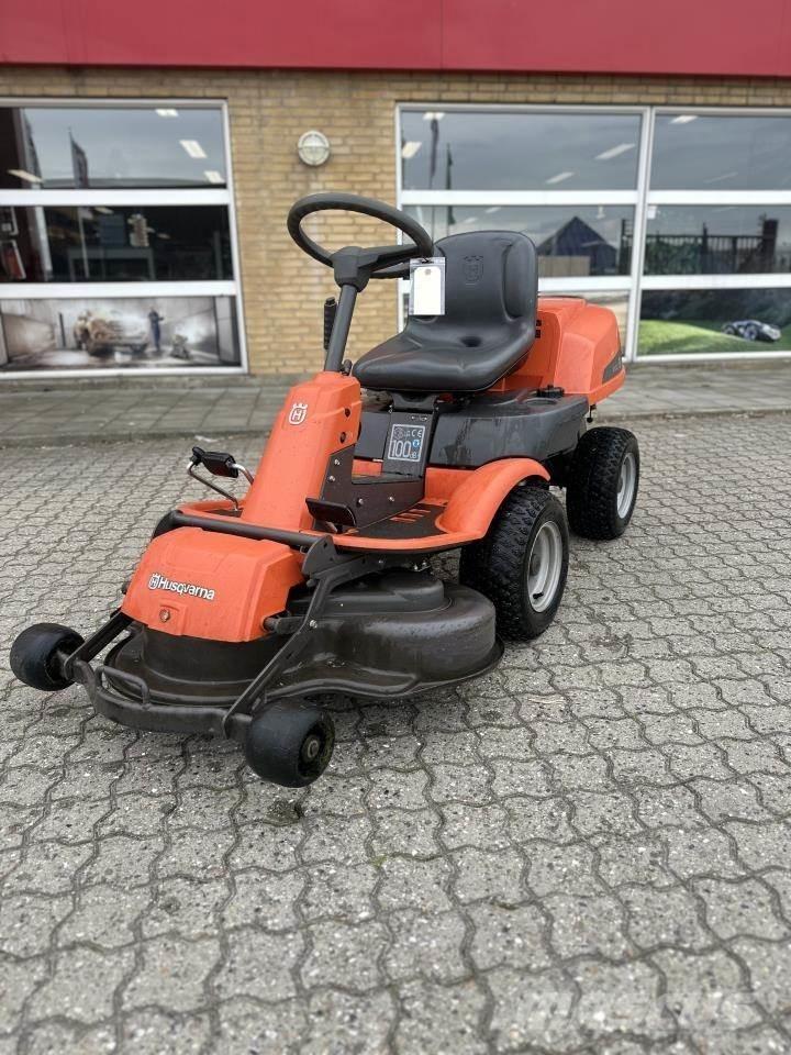 Husqvarna R13C Manjši traktorji