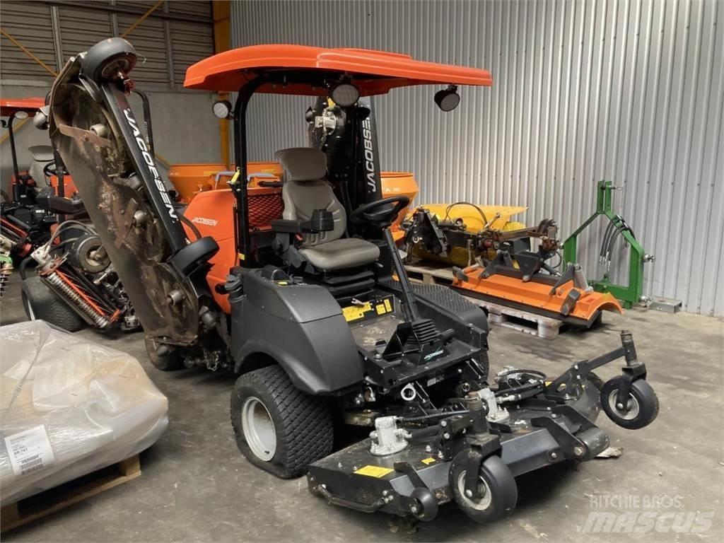 Jacobsen HR700 Kosilnice
