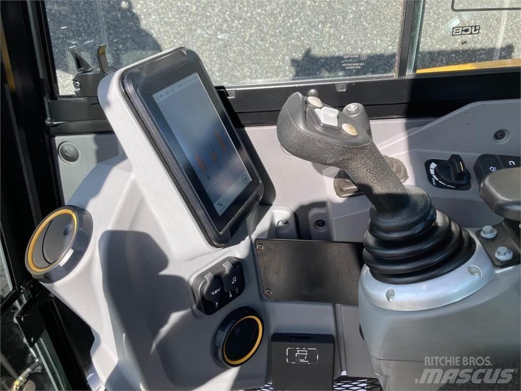 JCB 60C-2 Mini bagri <7t