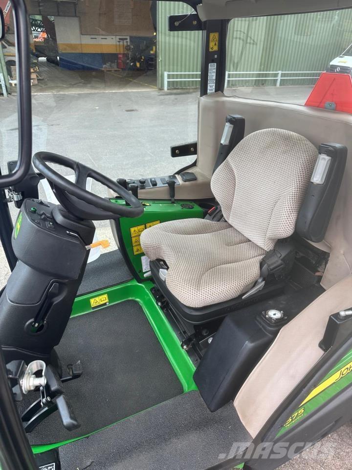 John Deere 1575 Manjši traktorji