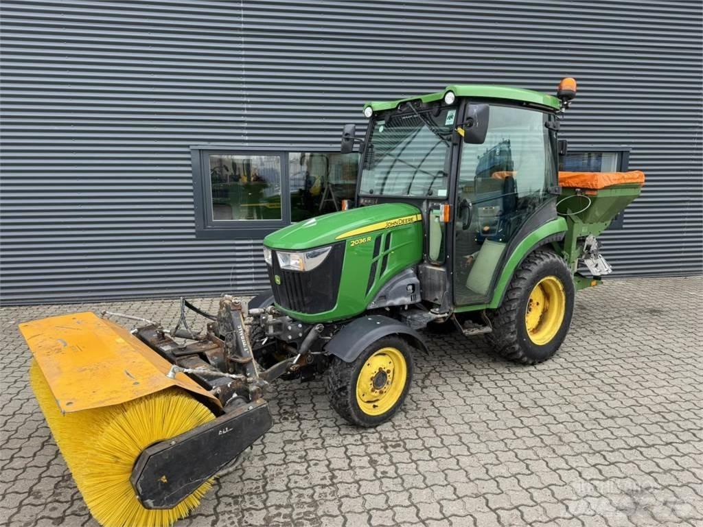 John Deere 2036R Manjši traktorji