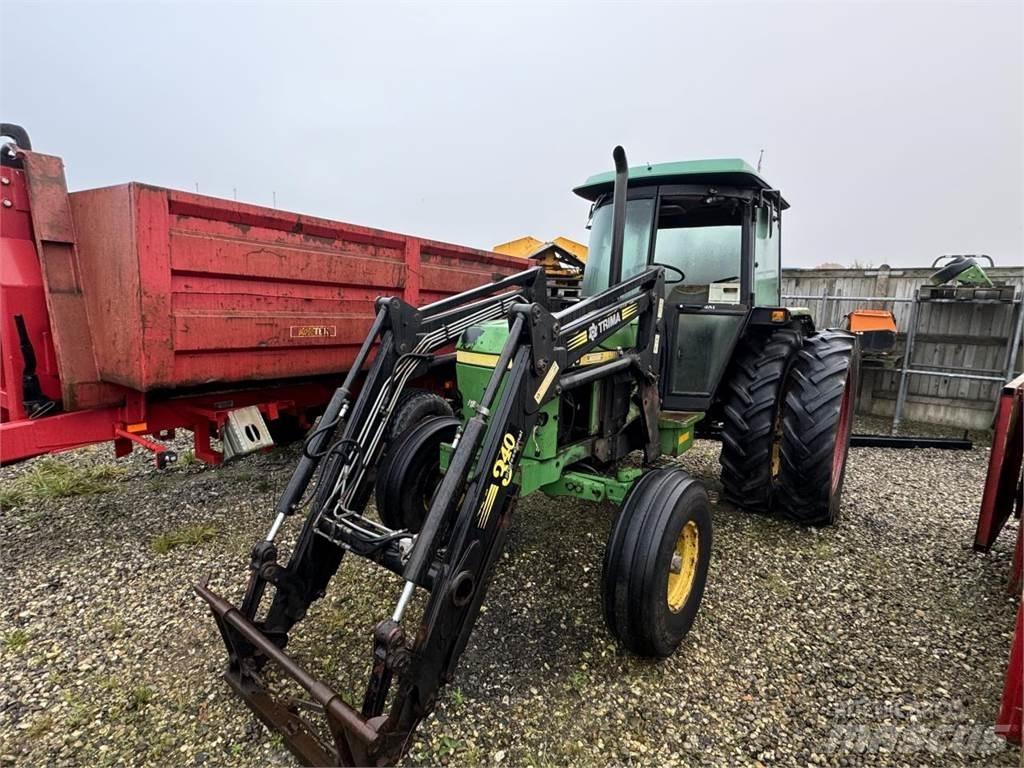 John Deere 2450 Traktorji