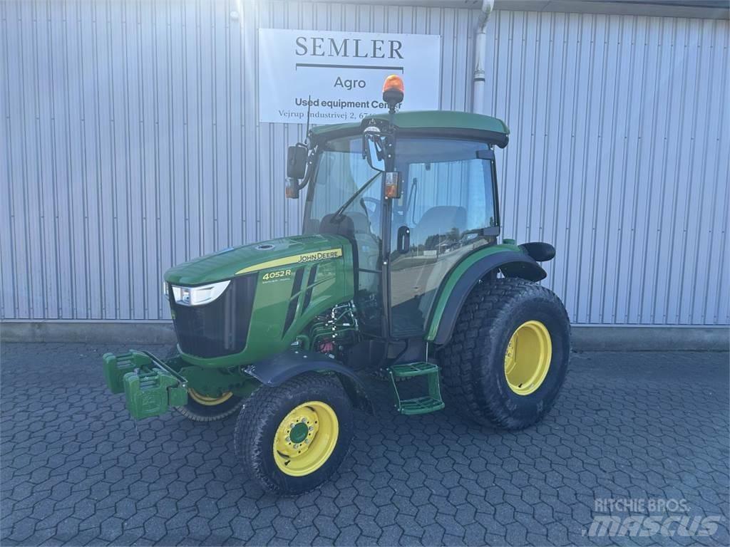 John Deere 4052R Manjši traktorji