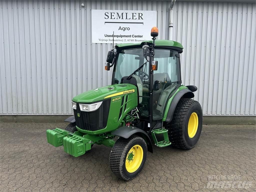 John Deere 4052R Manjši traktorji