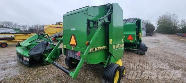 John Deere 590 Balirke (okrogle bale)