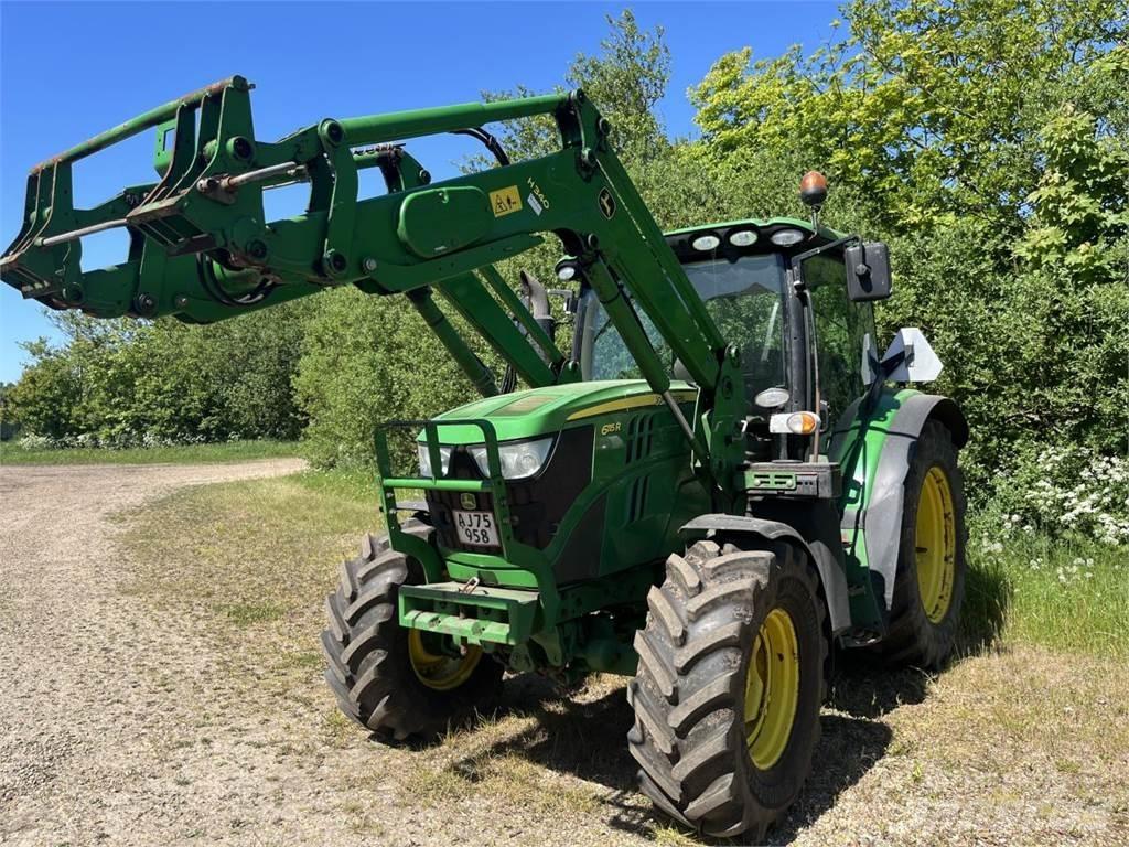 John Deere 6115 R Traktorji