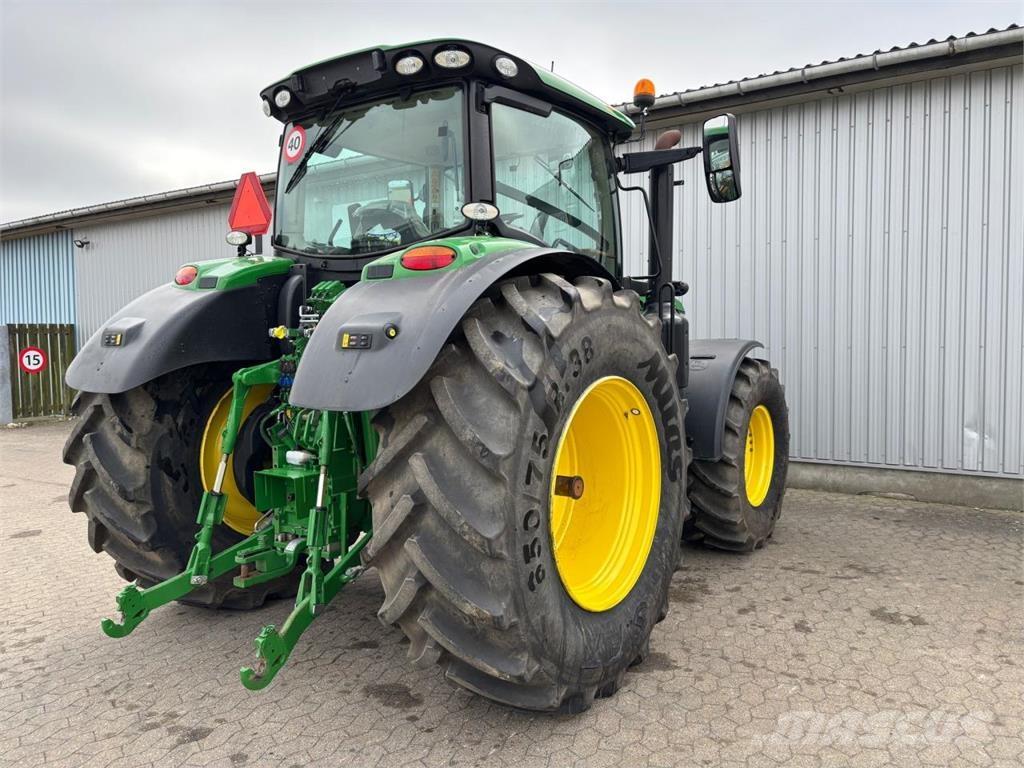 John Deere 6145R Traktorji