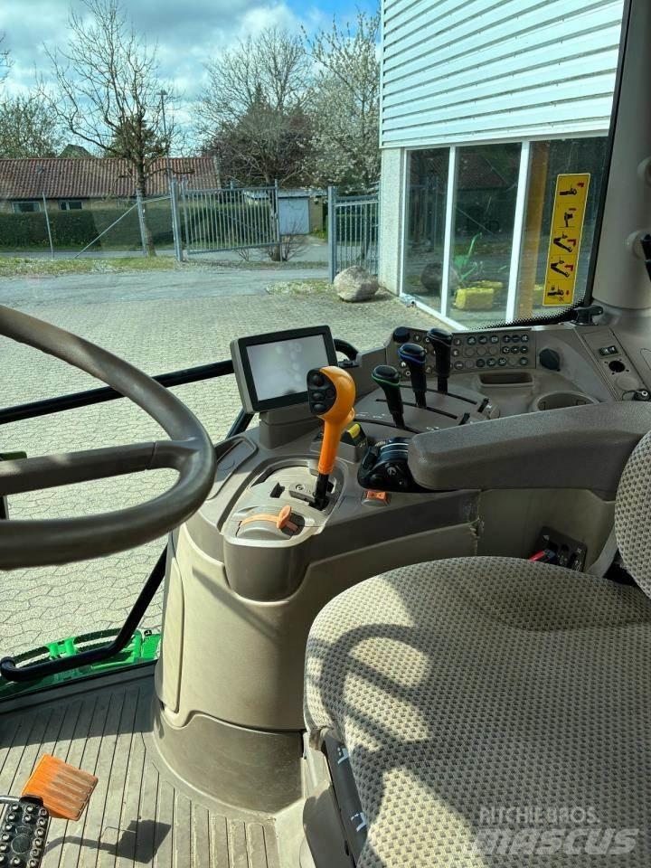 John Deere 6150R Traktorji