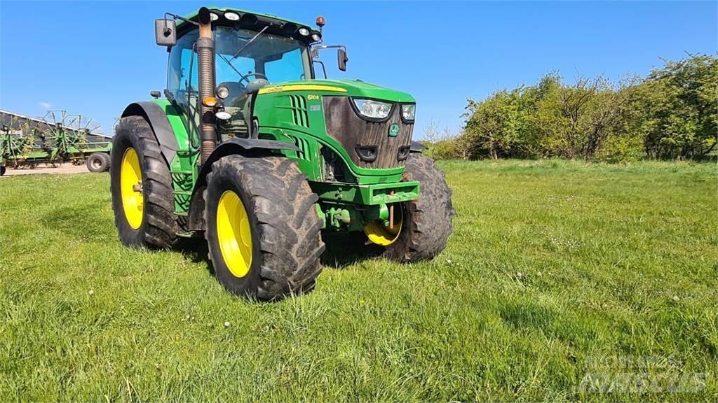 John Deere 6210R Traktorji