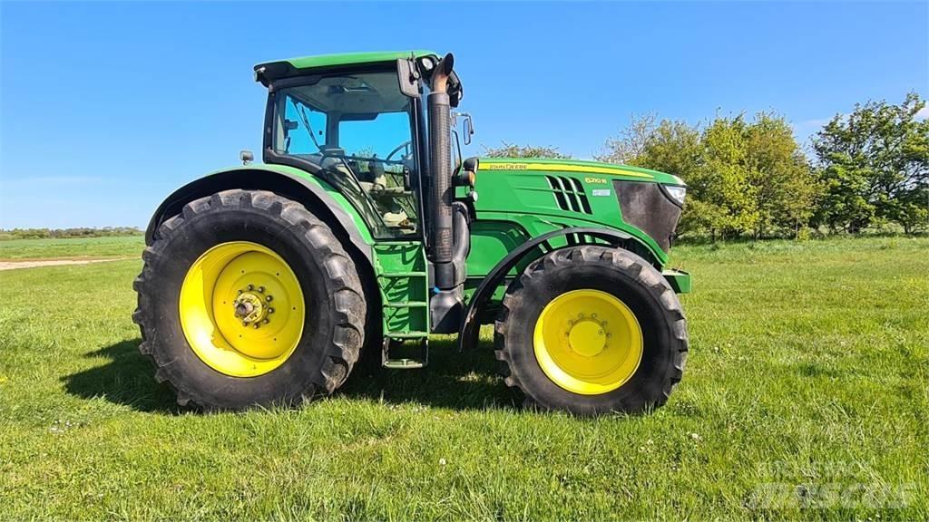 John Deere 6210R Traktorji