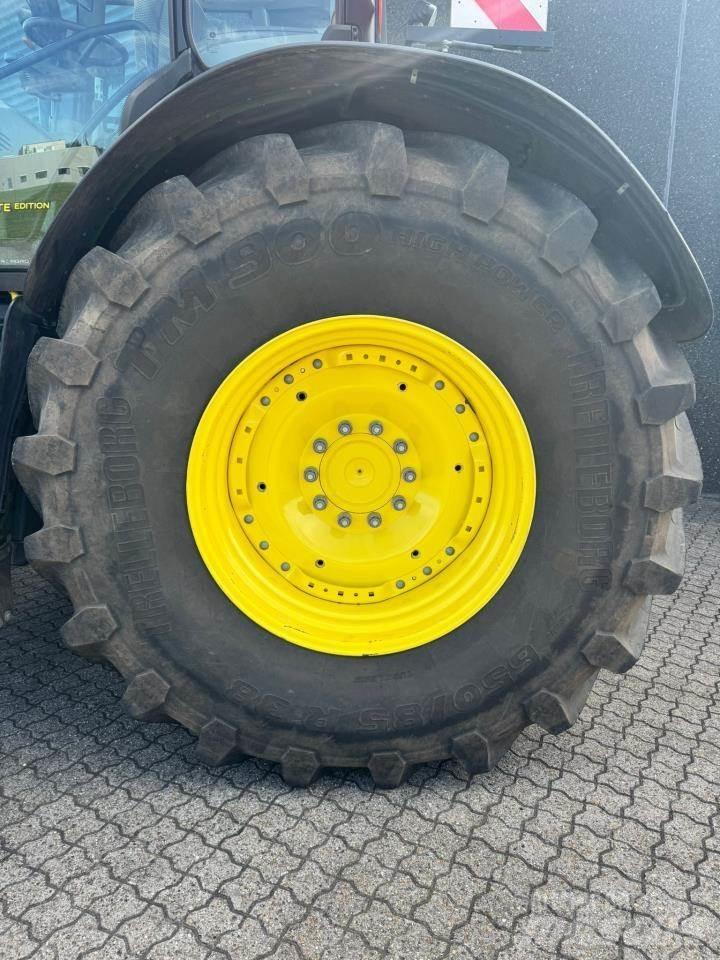 John Deere 6250R Traktorji