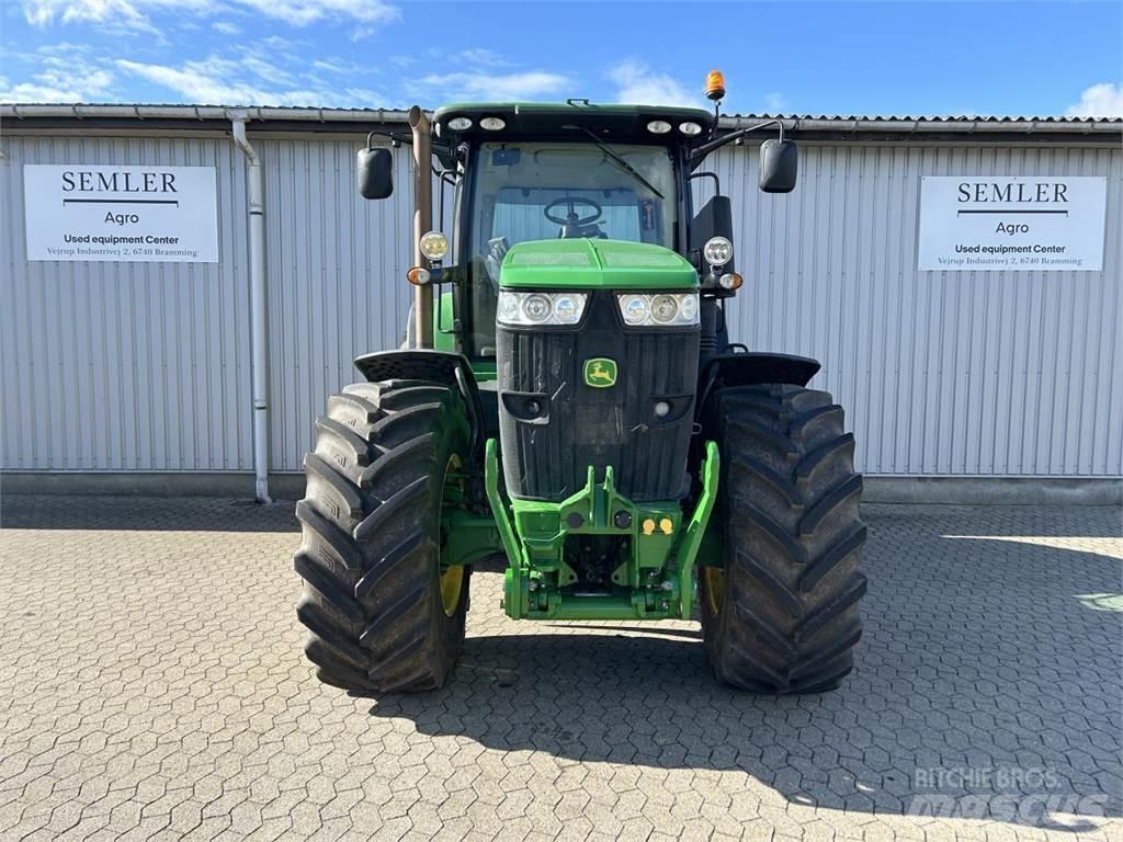 John Deere 7230R Traktorji