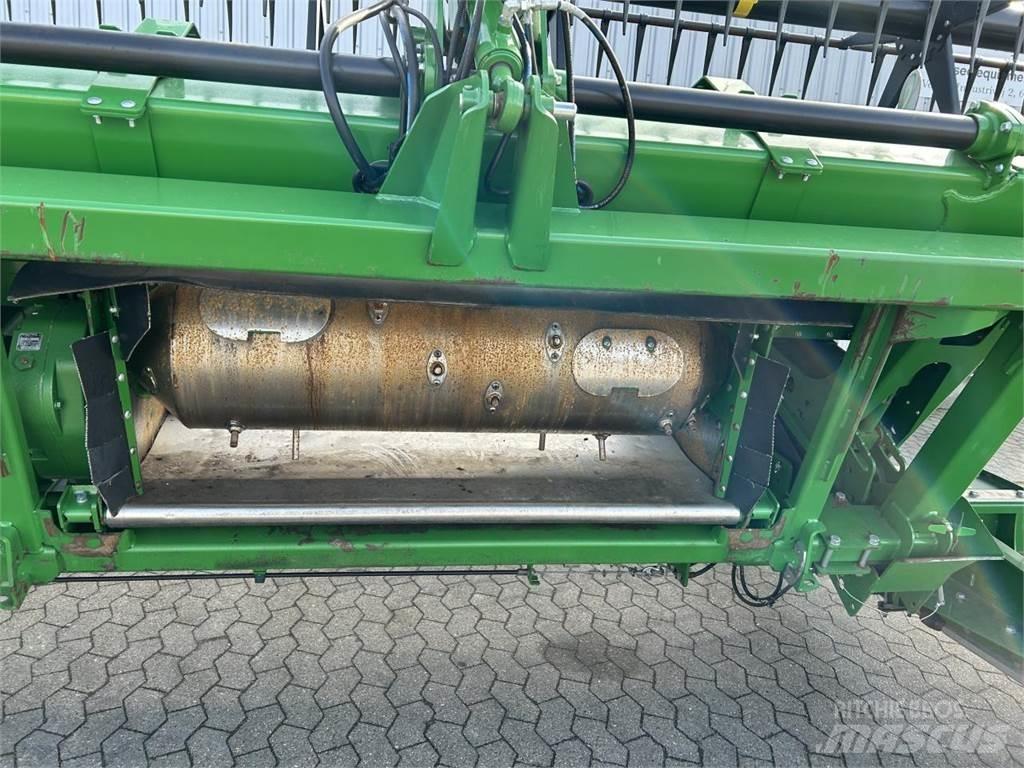 John Deere 740D Rezalne glave za kombajne