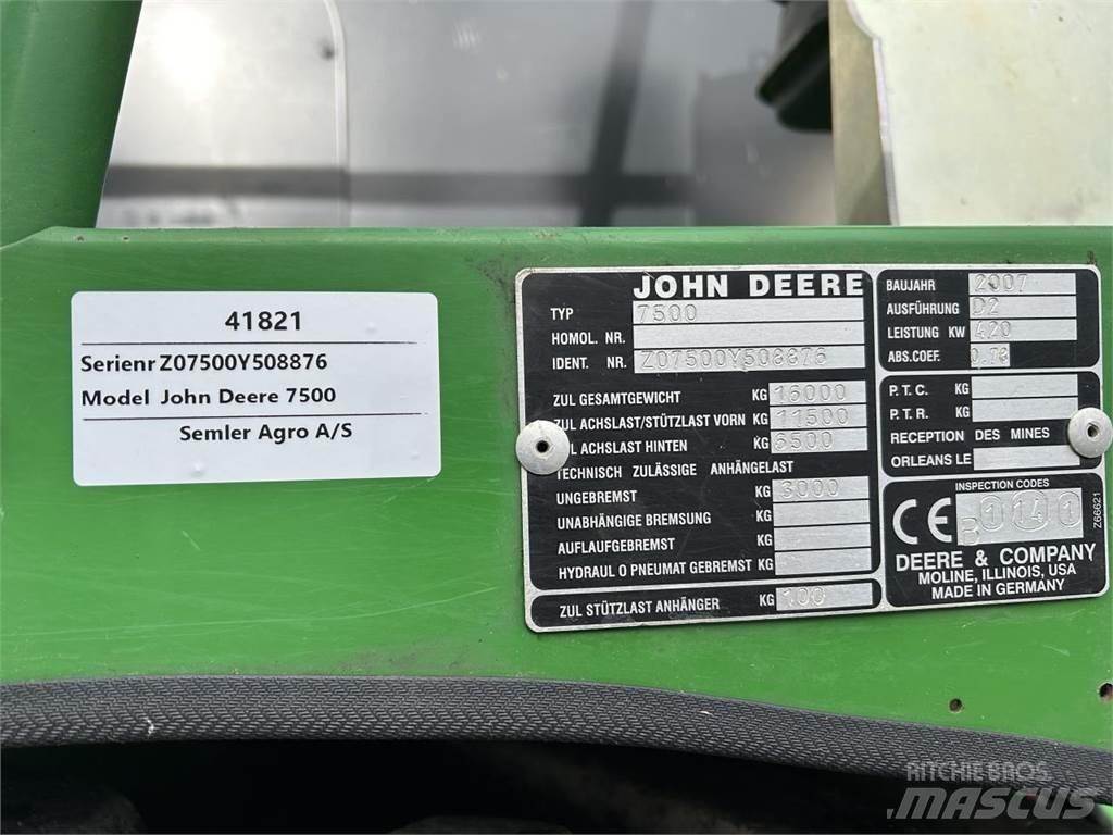 John Deere 7500 Kombajni za krmo